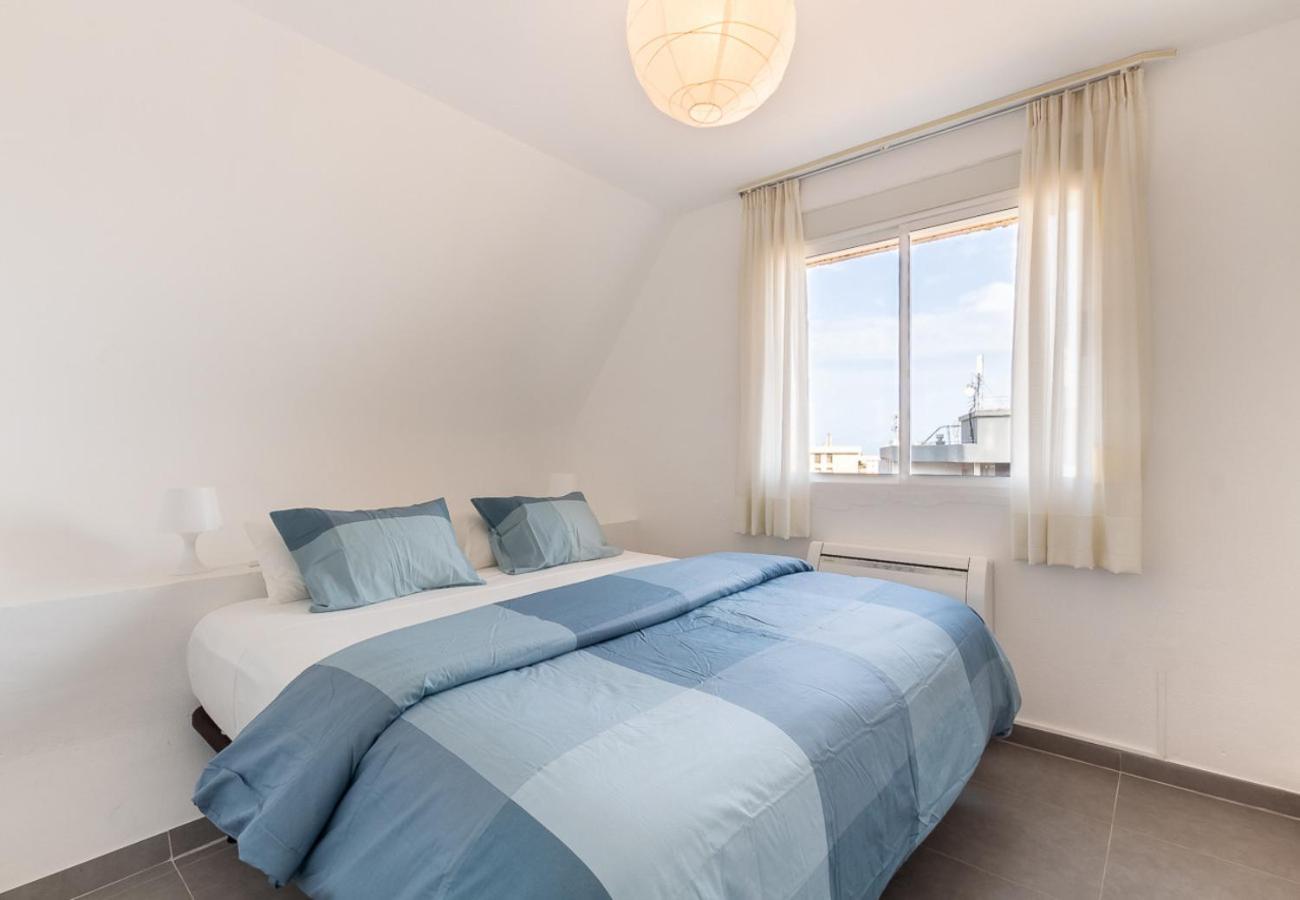 Reformado Apartamento En El Centro Con Vista Al Mar Torremolinos Bagian luar foto